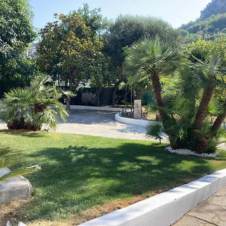 Apartment Roma *