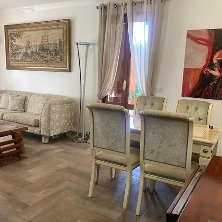 Roma Apartament Vallecrosia